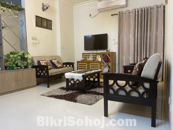 2+2+1 Wooden Sofaset with pillows & CentreTable